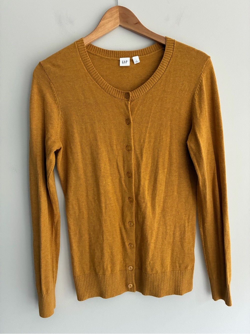 GAP Miners Gold Button-Front Crewneck Cardigan Large